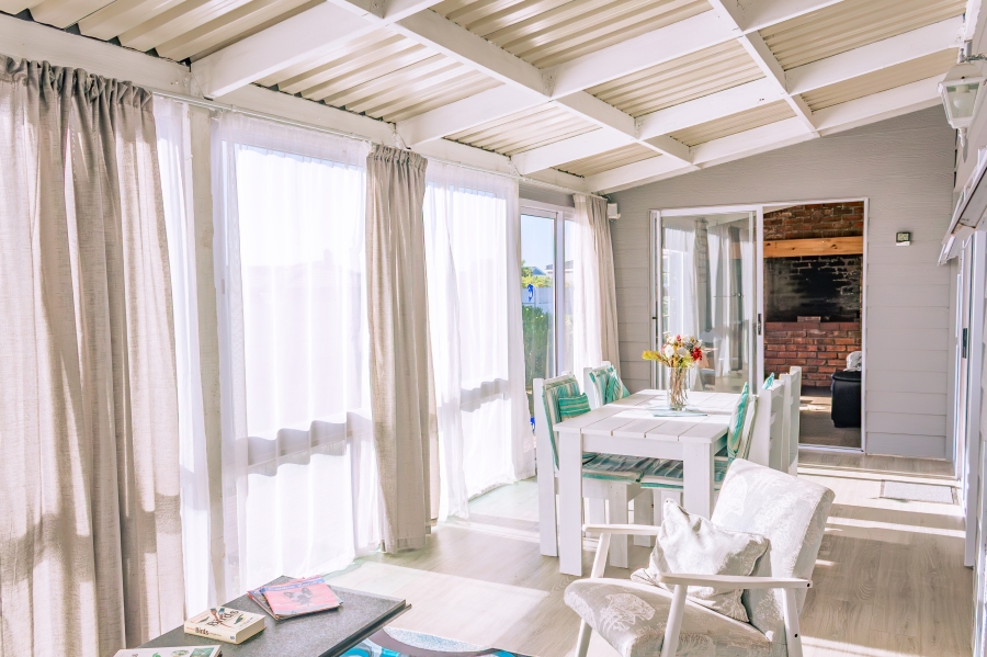 2 Bedroom Property for Sale in Kleinbaai Western Cape